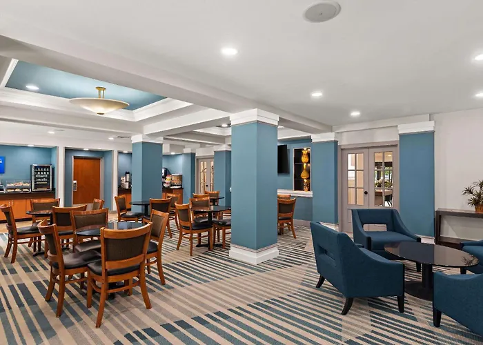 Comfort Suites Vero Beach I-95